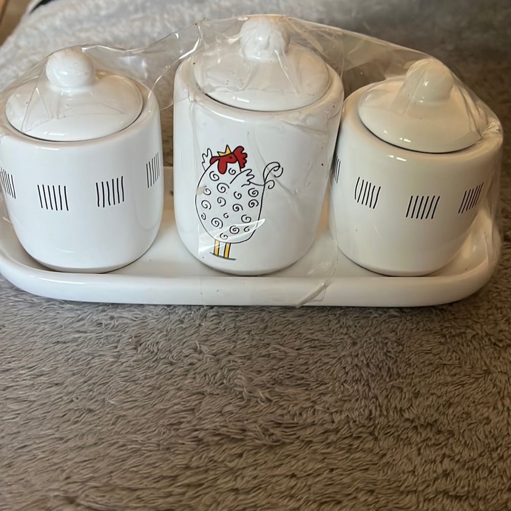 NWT Blue Sky condiment trio